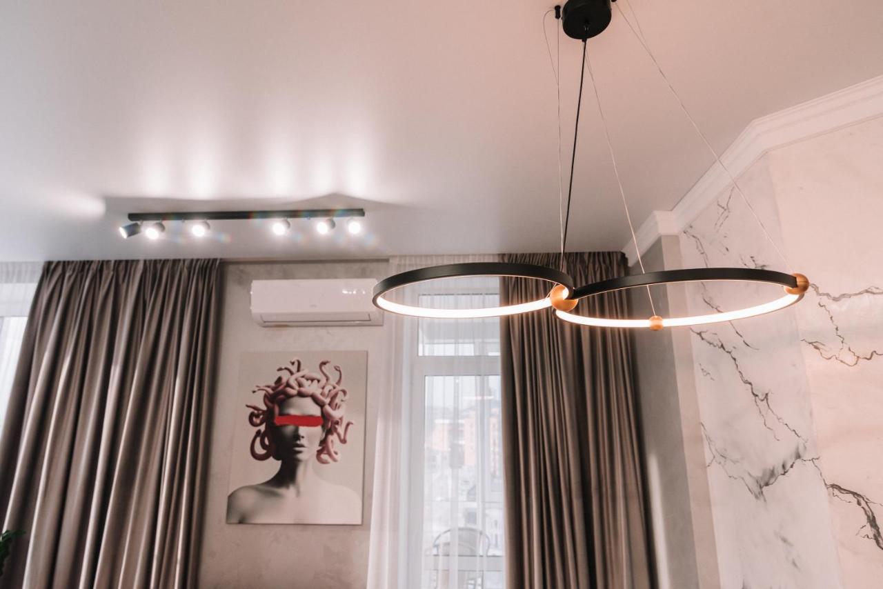 Royal Tower Vip Smart Apartments 4 基輔 外观 照片